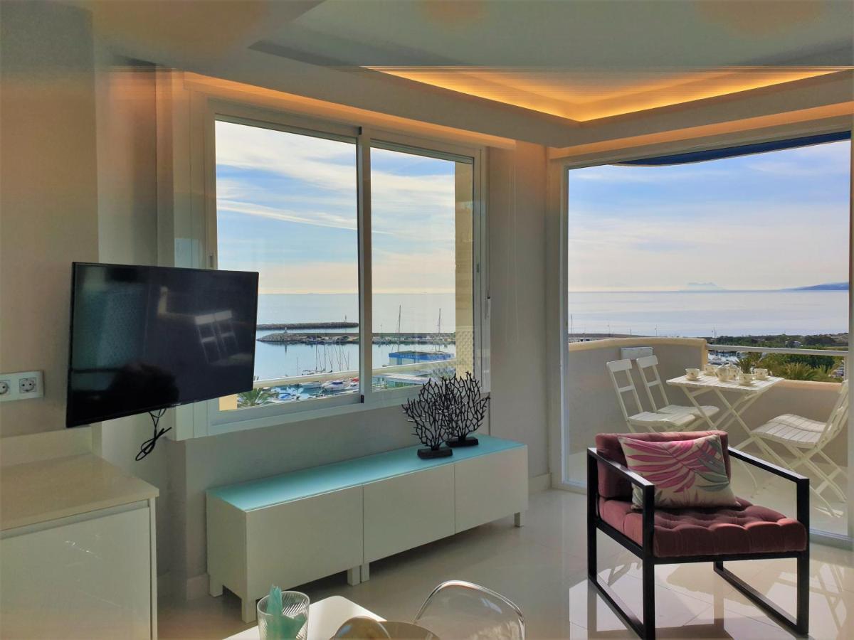 Fabulous Apartment In Front Of Sea & Marina With Incredible Views Estepona Dış mekan fotoğraf